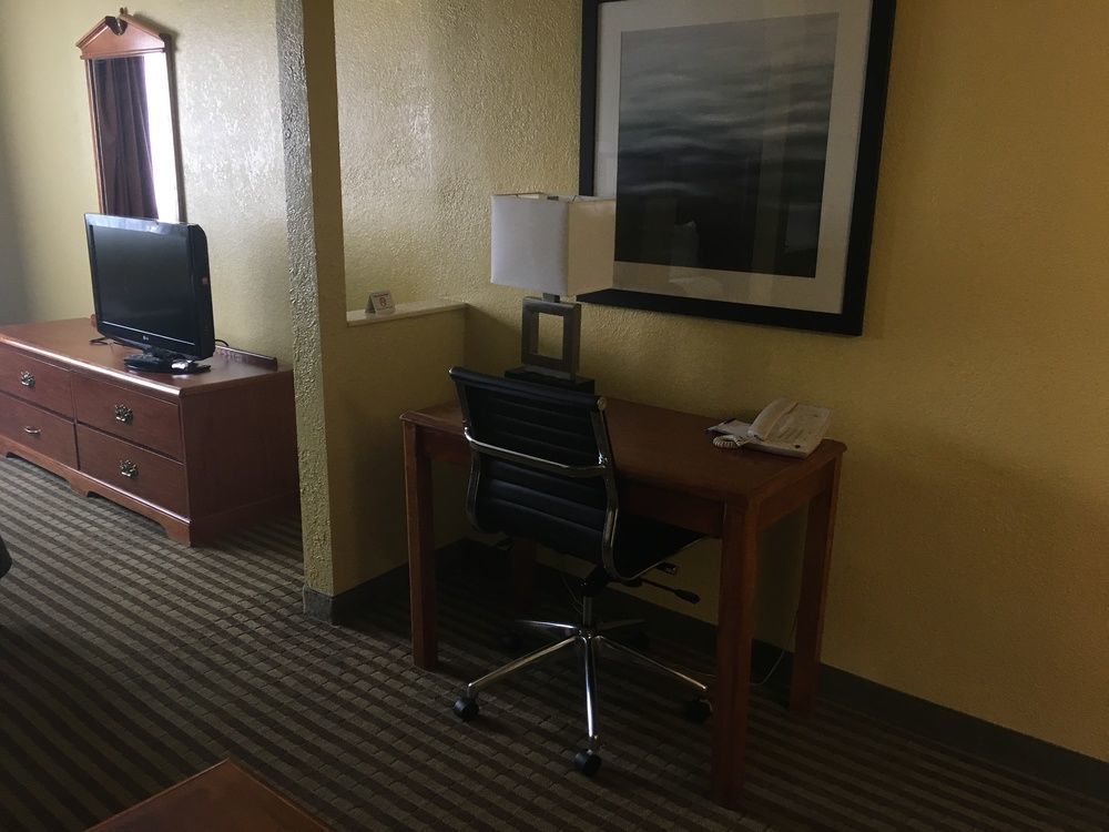 Hotel Baymont By Wyndham